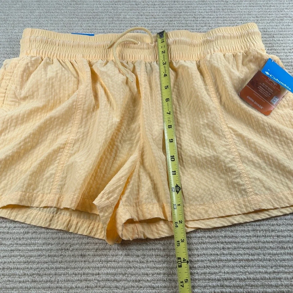 Columbia Boundless Trek Active Shorts Womens XL Yellow‎ Gorpcore Hiking NWT